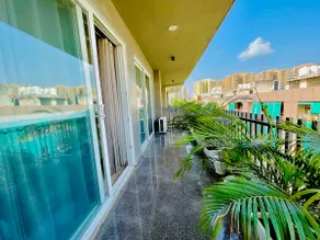 Premium 3BHK | Ardee City | Fully Furnished Stay - Image 3