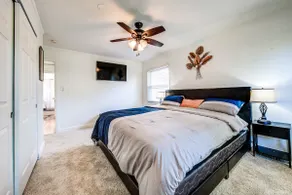 Modern 2Bdrm Westchester Home with brand-new out door HOT TUB - Image 5