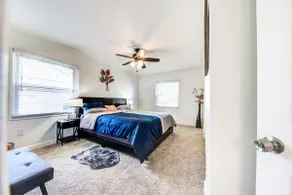 Modern 2Bdrm Westchester Home with brand-new out door HOT TUB - Image 3