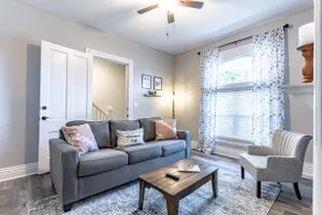 Historic Triple Crown House - Fully Renovated - Image 3