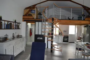Joinville : Grange entièrement rénovée style loft. - Image 2