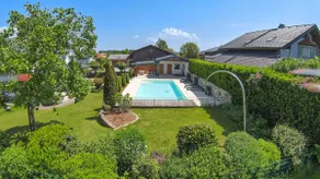 Spacious holiday home in the countryside with pool - Image 4