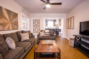 Historic Bungalow in Downtown Phoenix - Image 5