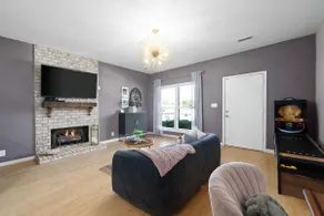 *Memories on Main* - Downtown District -3 BED - Image 4