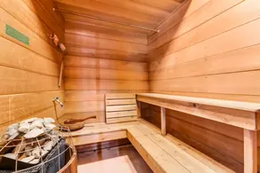 Private Indoor Pool, Hot Tub, Sauna, Game Room - Image 4