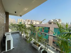 Elegant 3BHK | Serviced & Peaceful Stay | Gurugram - Image 5
