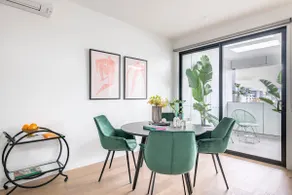 3 BedroomTownhouse-free parking - Image 5