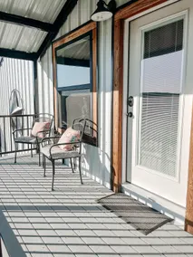Cozy Stagecoach Suite with pool and outdoor spa - Image 4