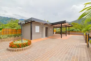 Apt/modern pool/air conditioning/4 bedrooms - Image 4