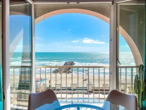 Athena Sea front Apartment, Parking & Pool - Image 3