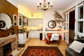 The Holyrood Hide ;Calm, Artful Living by the Park - Image 2
