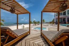 Diamante Beachfront Suites - Image 2