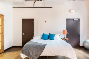 Great location in downtown Ann Arbor! - Image 3