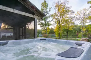 Lakefront Sunset Cabin w/Boats, Spa, FirePit & BBQ - Image 3