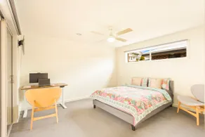 Family w Large Pool & Game Garage Wlk to Beach - Image 4