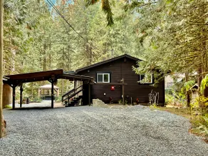 Cozy Creekside Cottage *open for Spring Break* - Image 2