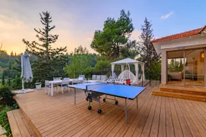 Forest Retreat Estate - Villa with Pool View - Image 5