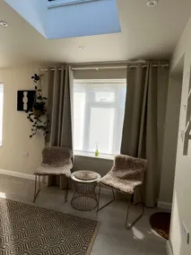 TheBitOnTheSide-Private Annexe, EV chgr, nr Bath - Image 4