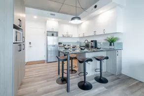 Discount from 2 nights: condo near Old Quebec - Image 4