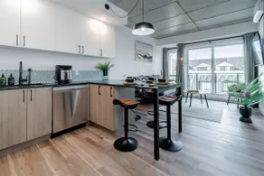Discount from 2 nights: condo near Old Quebec - Image 5