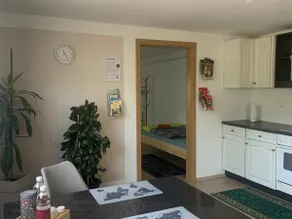 Beautiful granny flat with kitchen - Image 2