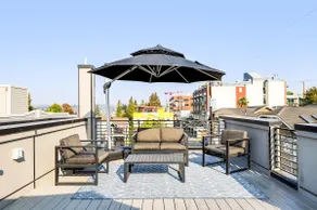 City Views, Roof Deck- Evergreen Townhome Eastlake - Image 4