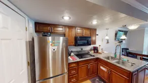 President Studio Pool/Spa Ski-in/out Gym Sauna BBQ - Image 3