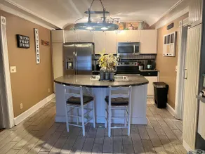 Sunny Place Apartment - Image 5