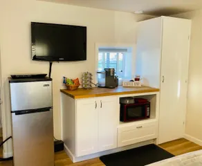 Studio Cottage near downtown Ashland - Queen Bed! - Image 4