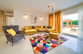 Beautiful Villa Vita Maris with heated pool - Image 5