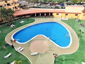 Sunshine apartment with sea view - Image 2