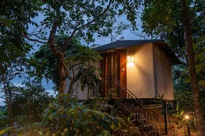 Cottage w pool overlooking Jatayu | Arayaal - Image 3
