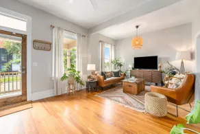 Boho-Chic Three Bedroom Bungalow in Sloan's Lake - Image 3