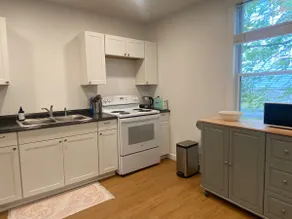Lovely 1-bedroom in center of Lowville - Image 4