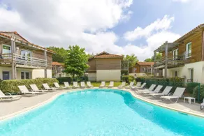 Les Terrasses du Lac – Cindy and Fabrice's - Image 2