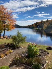 Beautiful Waterfront Home in Colton Near Local Colleges - Image 2