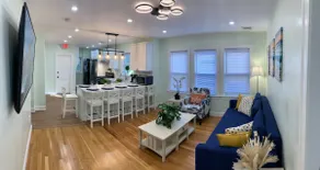Newly renovated. 10 mins to Boston. 3bds+2brs Apt. - Image 3