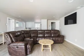 Mill Plain Cottage 3Bed 2Bath Close to Everything - Image 4
