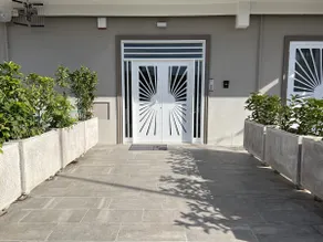 Manfredi Apt: Comfy Apartment & Strategic Location - Image 5