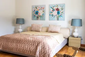 English house - Image 3