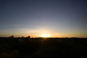 Lübeck Sunset Balcony, Workspace & Fast WiFi - Image 3