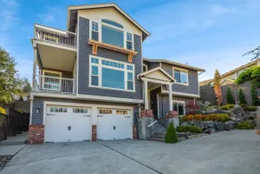 3600 SQ FT Luxury Martha Lake View Home w/Hot Tub - Image 5