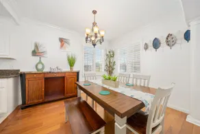 4BR3B Spacious Beautiful Fine Designed House - Image 3