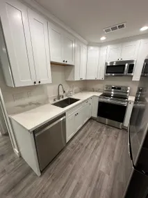 New Lux Modern Guest House In Beautiful Saratoga - Image 3