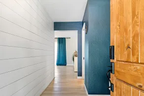 Spacious Home in South Reno (6 beds) - Image 3