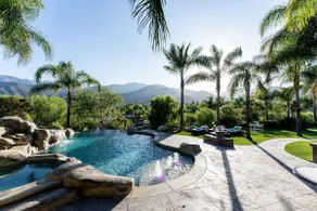 Palm Villa Garden (corona) - Image 4