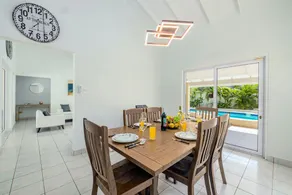 Newly Renovated 4BR 4BA Private Pool @ Eagle Beach - Image 4