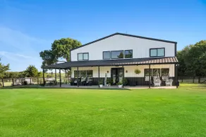 Escape The City | 54 Acre Retreat w/ Pool & Lake - Image 2