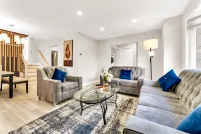 Renovated full home in Toronto - Image 2