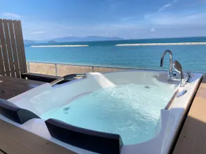 BBQコンロ、露天ジャグジー付き1棟貸し海辺の絶景ヴィラ。Beach SPA TSUDA 2Dos棟 - Image 5